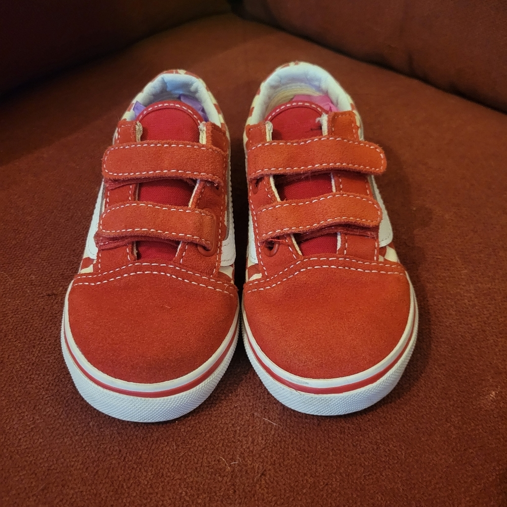 Vans - Picture 2 of 5